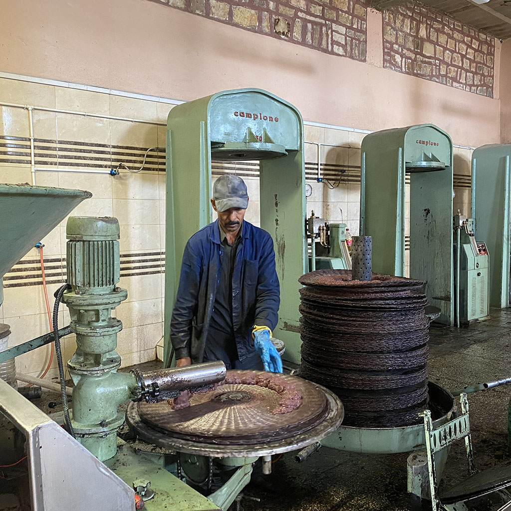 Olivpressens andra steg